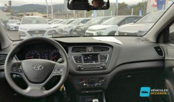 Hyundai i20 1.2 84ch Intuitive, berline compacte, tableau de bord, Hyundai Occasions Saint-Pierre Réunion