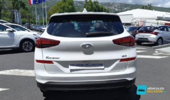 Hyundai Tucson 1.6 CRDI 136ch, SUV hybride, blanc, face arrière, occasion Hyundai saint-Paul