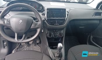 auto compacte peugeot 208 1.5 BlueHDi 100ch, tableau de bord, Cotrans occasions Le Port 974