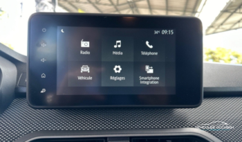 Ordinateur de bord avec connectivité smartphone embarqué dans la Dacia Jogger