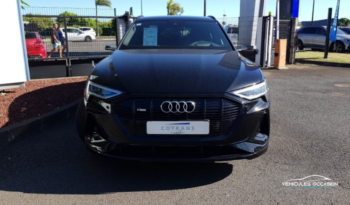 Vente véhicules d'occasions à La Réunion : Audi e-tron Sline, vue avant