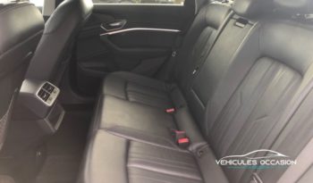 SUV electrique haut de gamme d'occasion, audi e-tron 408ch, banquette arriere, Cotrans Le Port 974