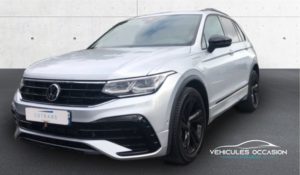 SUV hybride d'occasion, Volkswagen Tiguan 1.4 eHybrid 245ch, vue avant, à saisir chez Cotrans Le Port 974