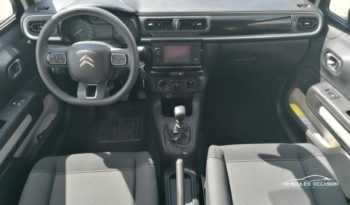 VO 974 : Vue de l'intérieur avant de la Citroën C4 à La Réunion