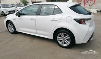 Vue arriere gauche de la Toyota New Corolla 5P Minium 1.8L HSD 122ch BVA en vente à La Réunion