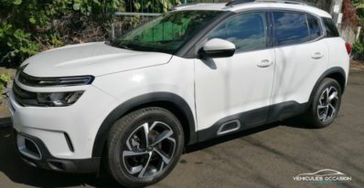 Vue avant du Citroën C5 Aircross Feel BHDI 130 S&S EAT8, SUV d'occasion à vendre - Véhicules Occasion La Réunion