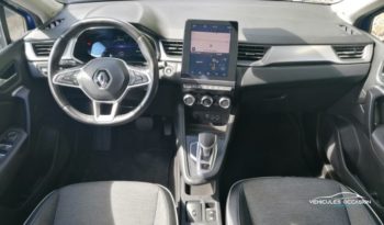 Commandes centrales de la Renault Captur hybride E-TECH en vente à La Réunion