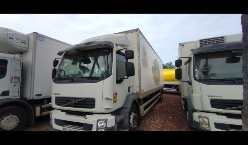 Vente Volvo Fl 280-18t 17 palettes cellule hayon Leparc-gbh Comptoir Des Isles, La Reunion.