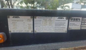 Occasion à vendre : Volvo voiture blanc diesel remorque porte containers avec chariot Reunion