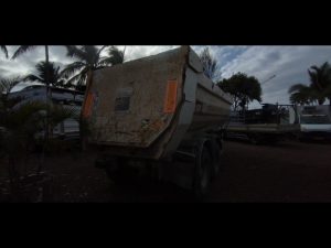 Vente Renault Trucks Kerax remorque semi benne kaiser Leparc-gbh Comptoir Des Isles, La Reunion.