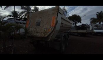 Vente Renault Trucks Kerax remorque semi benne kaiser Leparc-gbh Comptoir Des Isles, La Reunion.