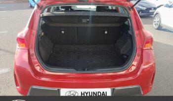 Reunion auto occasion Auris 2014 hsd 136h feel! pas chère.