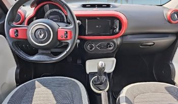 Occasion à vendre : Renault voiture rouge flamme essence 1.0 sce 70ch intens 2 Reunion