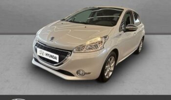 Vente Peugeot 208 1.2 puretech 82ch active s&s etg5 5p Hyundai-hyundai Sainte Clotilde, La Reunion.