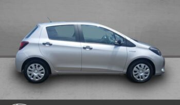 Occasion à vendre : Toyota voiture blanc hybride : essence/electrique hsd 100h dynamic 5p Reunion