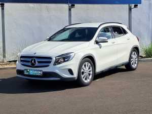 Vente Mercedes-benz Gla 200 d amg line Leparc-gbh Comptoir Des Isles, La Reunion.