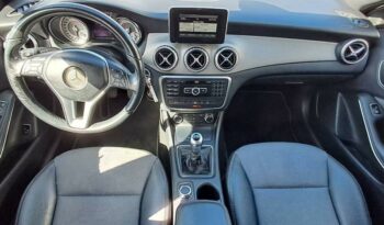 Occasion 974 : Découvrez la version 200 d amg line Mercedes-benz 2015, Reunion.