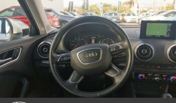 Image illustrative Berline occasion climatisation non codifie Reunion à saisir.