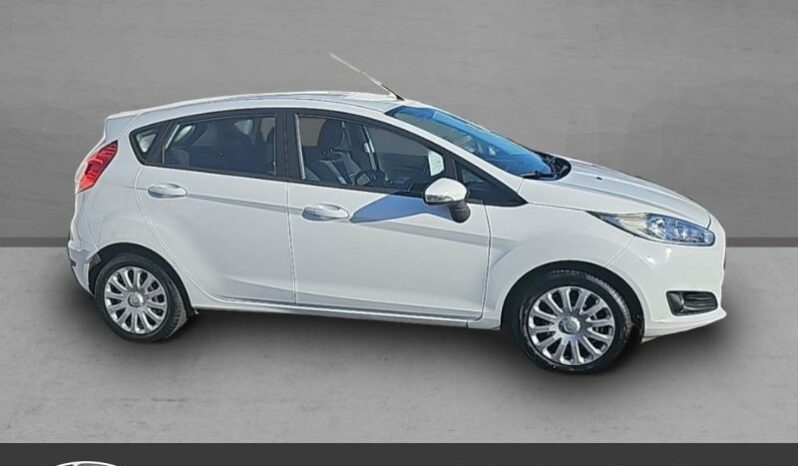 FORD Fiesta 1.0 EcoBoost 100ch Stop&Start Titanium 5p complet