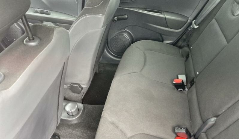 RENAULT Clio 0.9 TCe 90ch energy Intens 5p complet