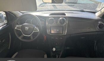 Occasion vehicule Reunion Dacia manuelle en vente à La Réunion.