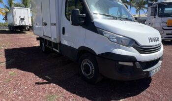 Image illustrative Chassis Cabine occasion climatisation blanc Reunion à saisir.