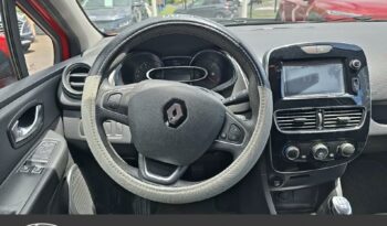 Occasion 974 : Découvrez la version 0.9 tce 90ch limited 5p Renault 2017, Reunion.
