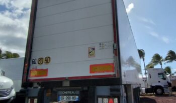 C occasion Reunion remorque mono temp hayon retractable 13 m 32 palettes, modèle 2017 à vendre.