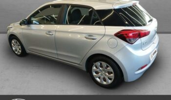 Occasion à vendre : Hyundai voiture blanc essence 1.2 84ch intuitive Reunion