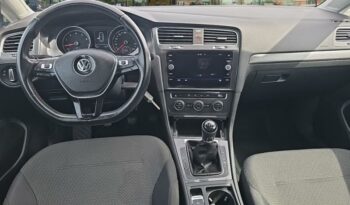 Occasion à vendre : Volkswagen voiture blanc pur essence 1.0 tsi 85ch trendline euro6d-t 5p Reunion