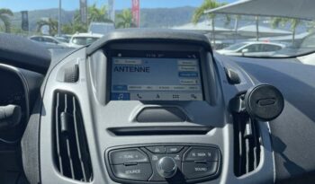 Occasion 974 : Découvrez la version l2 1.5 td 120ch stop&start trend euro vi Ford 2018, Reunion.