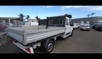 Occasion à vendre : Renault voiture blanc minéral diesel f3500 l2 2.3 dci 110ch confort plateau Reunion