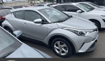 C-hr occasion Reunion 122h collection 2wd e-cvt, modèle 2019 à vendre.