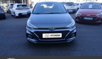 I20 occasion Reunion 1.2 84ch intuitive, modèle 2019 à vendre.