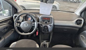 Occasion vehicule Reunion Toyota manuelle en vente à La Réunion.