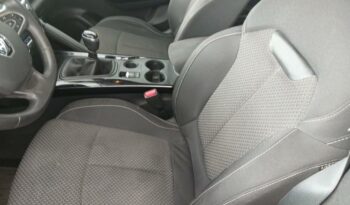 Occasion vehicule Reunion Renault manuelle en vente à La Réunion.