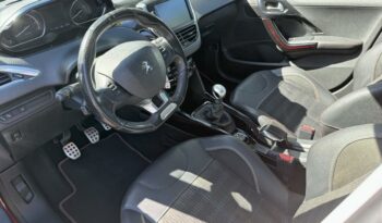 Occasion à vendre : Peugeot voiture rouge ultimate essence 1.2 puretech 130ch e6.c gt line s&s Reunion