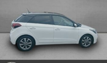 Occasion à vendre : Hyundai voiture blanc essence 1.0 t-gdi 100ch creative Reunion