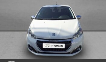 208 occasion Reunion 1.5 bluehdi 100ch e6.c signature bvm5 86g 5p, modèle 2019 à vendre.