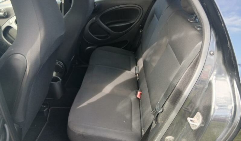 SMART Forfour 71ch pure E6c complet