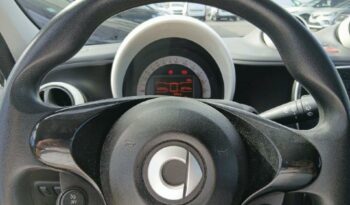 Occasion à prix réduit chez Renault-renault Le Port : Vente berline 2019, berline à La Reunion.
