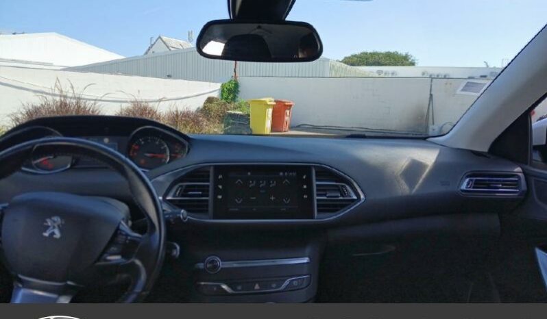 PEUGEOT 308 1.2  130ch E6.3 S&S Allure complet
