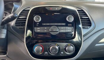 Occasion 974 : Découvrez la version 0.9 tce 90ch energy zen euro6c Renault 2019, Reunion.