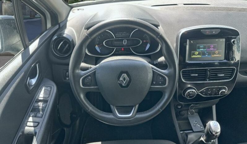RENAULT Clio 0.9 TCe 90ch energy Intens 5p Euro6c complet