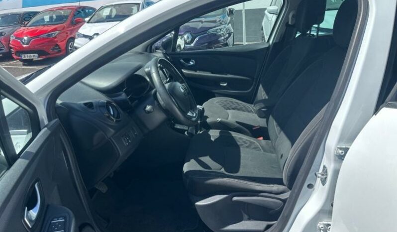 RENAULT Clio 0.9 TCe 90ch energy Intens 5p Euro6c complet