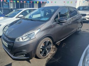 Vente Peugeot 208 1.2 puretech 110ch e6.c gt line s&s eat6 5p Leparc-gbh Comptoir Des Isles, La Reunion.