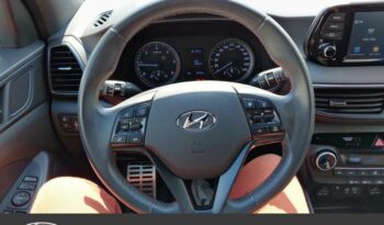 Image illustrative S.u.v. occasion climatisation platinum silver Reunion à saisir.