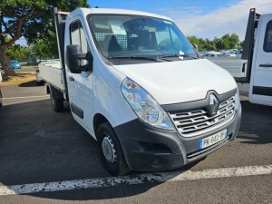 Vente Renault Master Ccb f3500 l2 2.3 dci 135ch grand confort plateau simple cab Leparc-gbh Comptoir Des Isles, La Reunion.