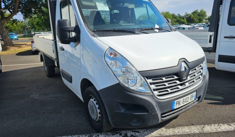 Vente Renault Master Ccb f3500 l2 2.3 dci 135ch grand confort plateau simple cab Leparc-gbh Comptoir Des Isles, La Reunion.