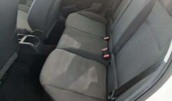 Image illustrative Berline occasion climatisation blanc pur Reunion à saisir.